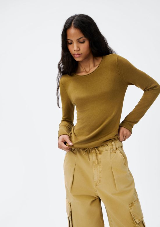 Foto do produto: Blusa Feminina Manga Longa Slim Em Tricô Leve - Caqui