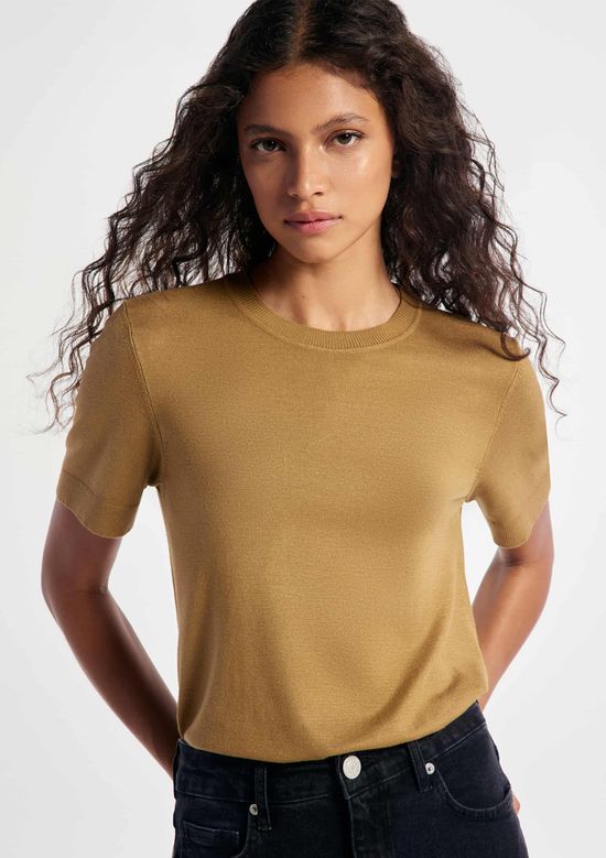 Foto do produto: Blusa Feminina Manga Curta Em Tricô Leve - Marrom