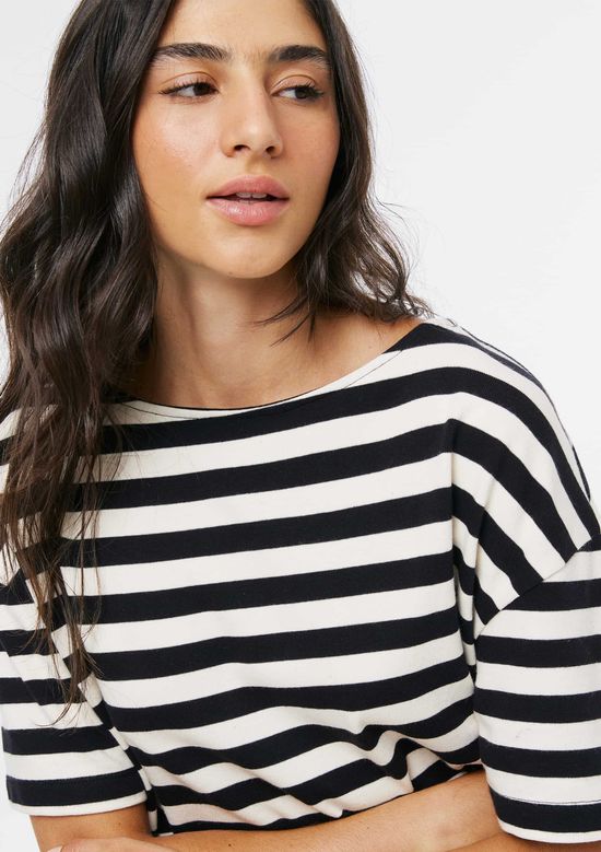 Foto do produto: Blusa Feminina Em Malha Listrada - Preto