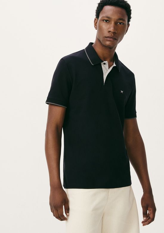 Foto do produto: Camisa Polo Básica Masculina Em Piquet Com Bordado - Preto