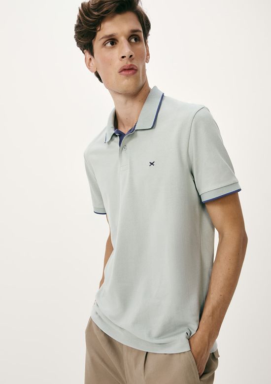 Foto do produto: Camisa Polo Básica Masculina Em Piquet Com Bordado - Azul