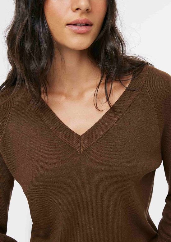 Foto do produto: Blusão Feminino Decote V Em Tricô - Marrom