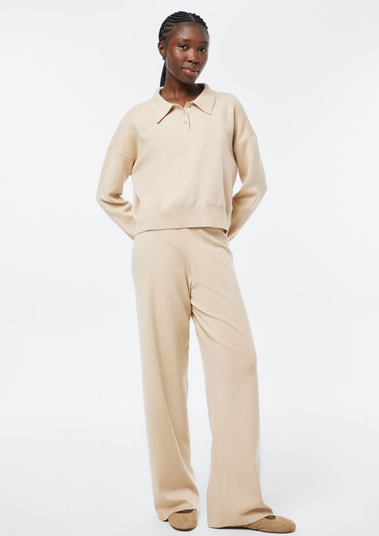 Foto do produto: Calça Feminina Reta Em Tricô - Bege