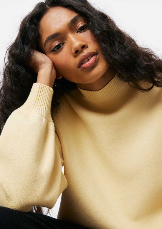 Foto do produto: Blusão Feminino Tricô Gola Alta - Amarelo