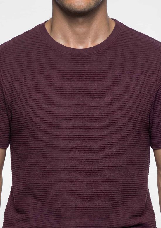 Foto do produto: Camiseta Masculina Texturizada Regular - Vermelho