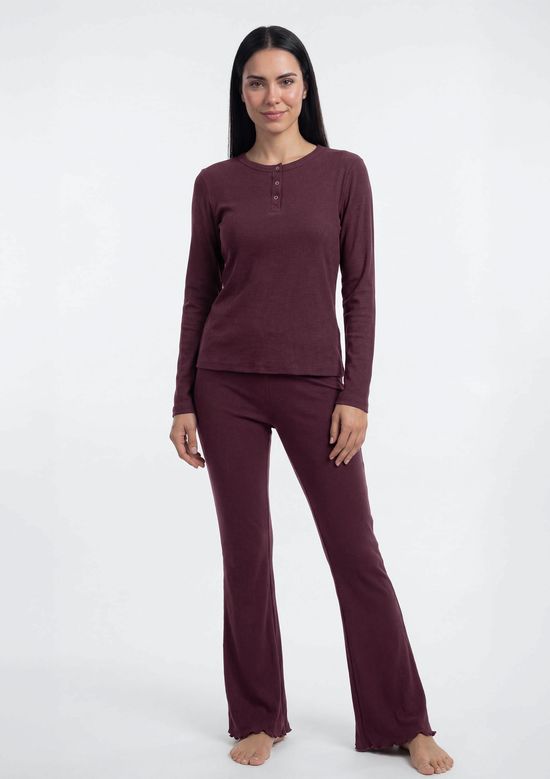 Foto do produto: Pijama Feminino Longo Henley - Vermelho
