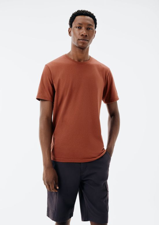Foto do produto: Camiseta Básica Unissex Manga Curta Regular World - Marsala