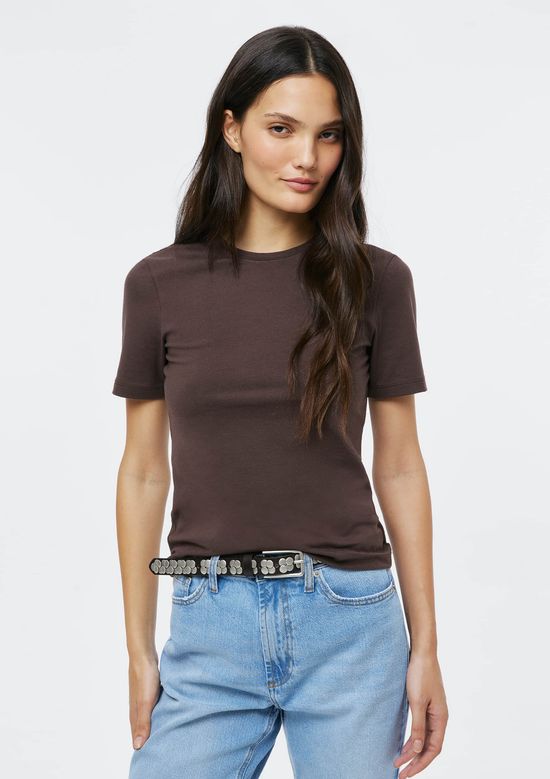 Foto do produto: Camiseta Feminina Manga Curta Em Malha - Marrom