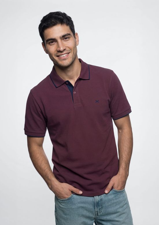 Foto do produto: Camisa Polo Básica Masculina Em Piquet Com Bordado - Vermelho
