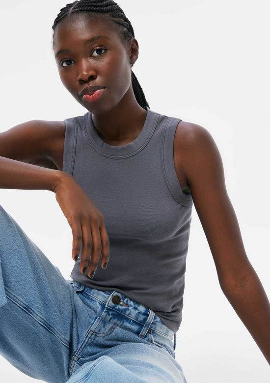 Foto do produto: Regata Básica Feminina Slim Neck - Azul