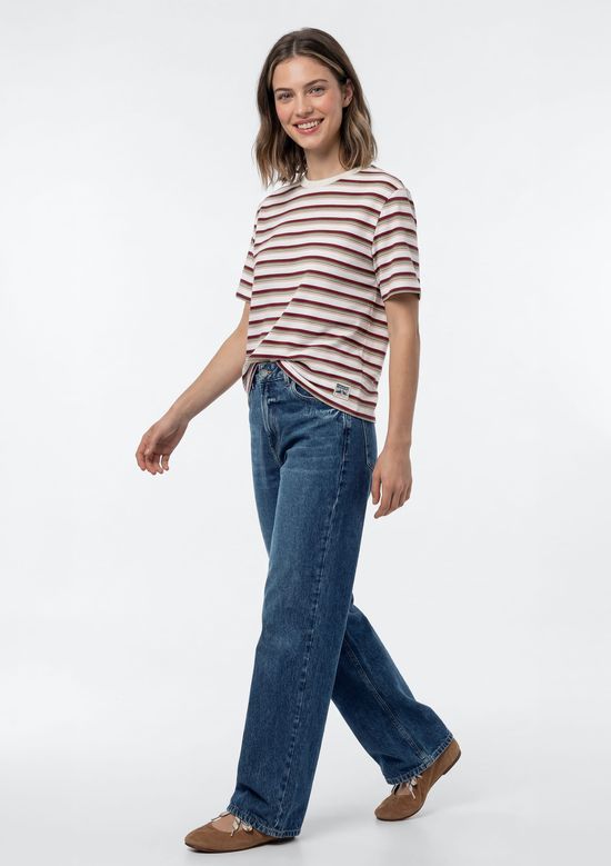 Foto do produto: Camiseta Feminina Box Listrada - Off white