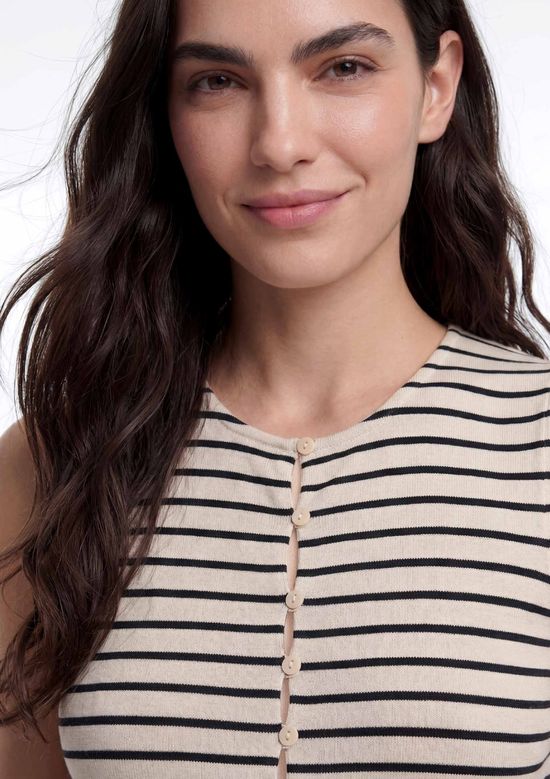 Foto do produto: Regata Feminina Alças Médias Com Elastano - Off white