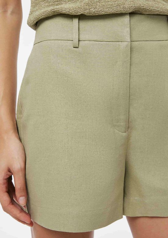 Foto do produto: Shorts Feminino Alfaiataria Com Linho - Verde