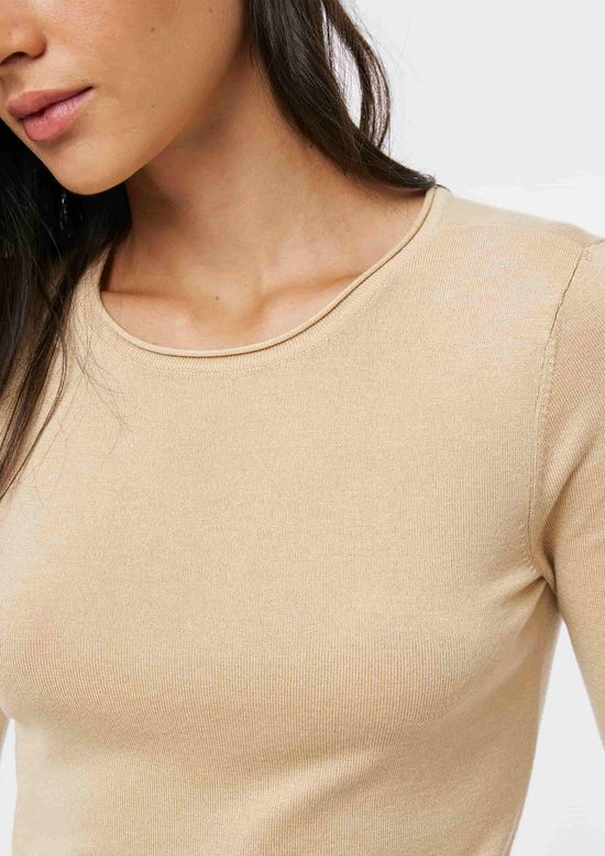 Foto do produto: Blusa Feminina Manga Longa Slim Em Tricô Leve - Bege