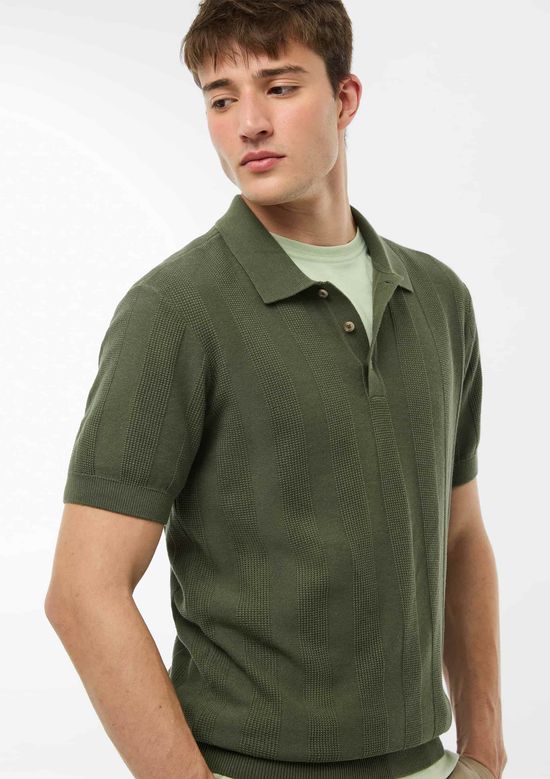 Foto do produto: Polo Masculina em Tricô Texturizado - Verde