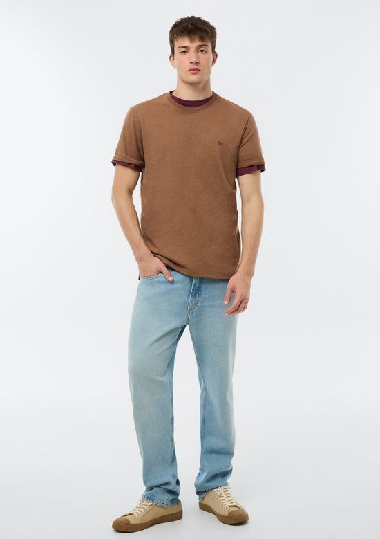 Foto do produto: Camiseta Básica Masculina World Com Bordado - Marrom
