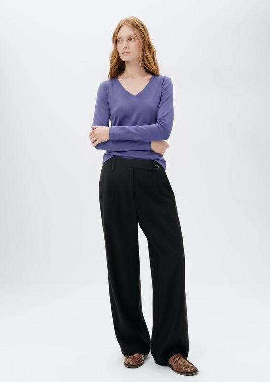 Foto do produto: Blusa Básica Feminina Manga Longa Slim Decote V - Azul