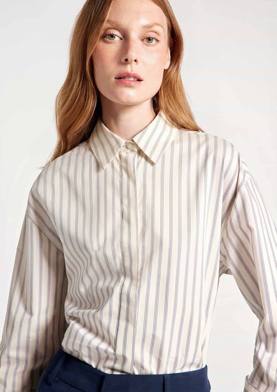 Foto do produto: Camisa Feminina Manga Longa Em Tricoline - Bege