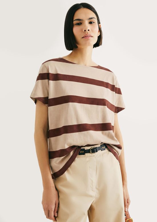 Foto do produto: Blusa Feminina Manga Curta Estampada - Vinho