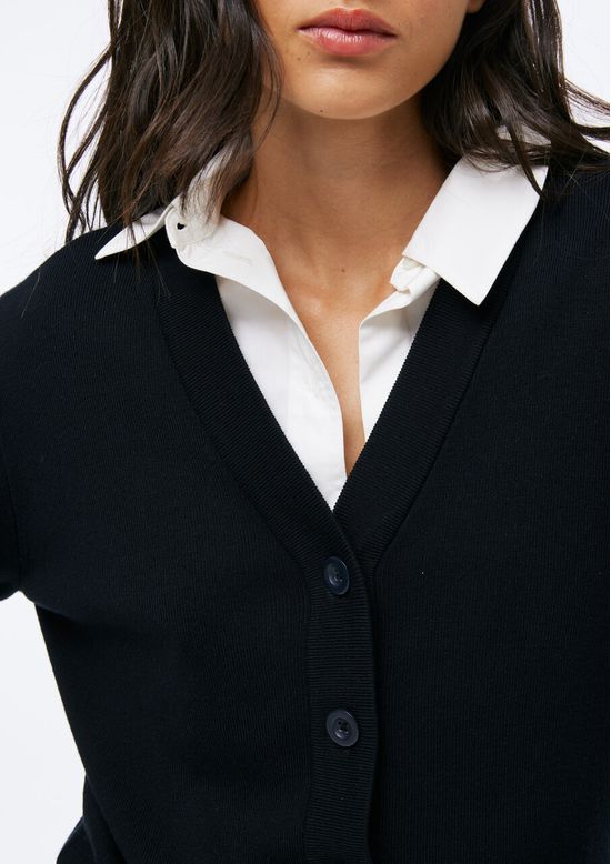 Foto do produto: Cardigan Feminino Decote V Em Tricô - Preto