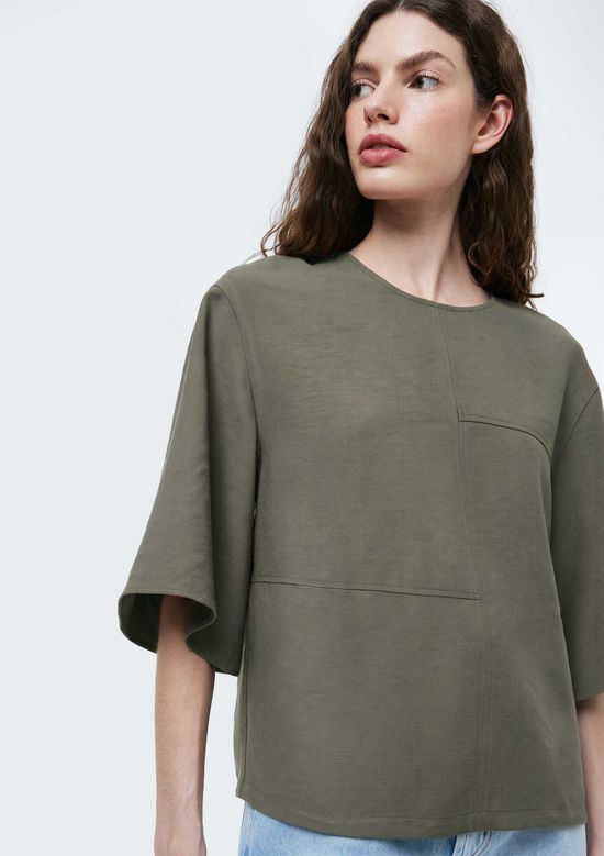 Foto do produto: Blusa Feminina Manga Curta Em Viscose - Bege