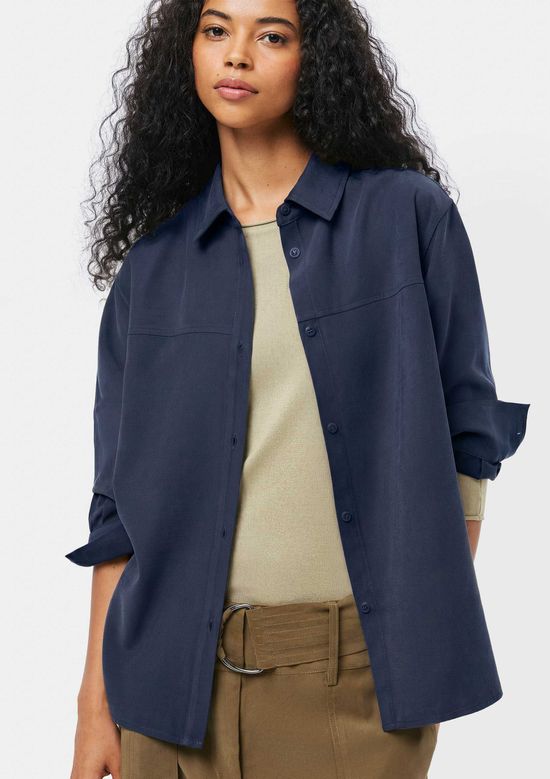 Foto do produto: Camisa Feminina Em Tecido Plano - Azul