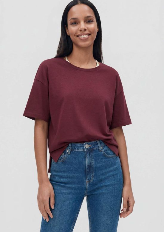 Foto do produto: Blusa Feminina Manga Curta Em Viscose - Vinho