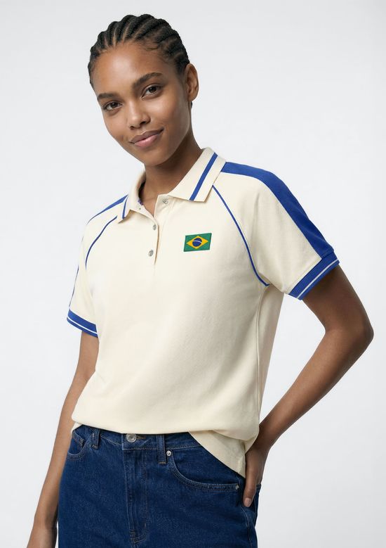 Foto do produto: Polo Feminina Em Piquet Com Patch Drop Brasil - Off white
