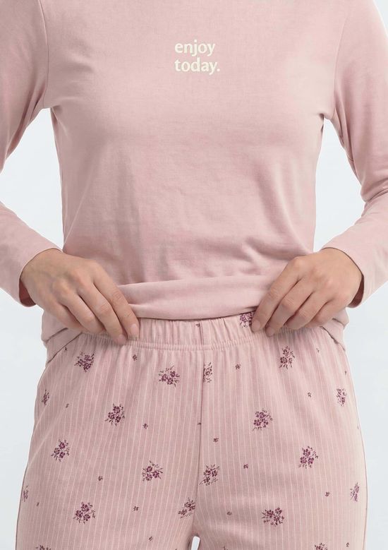 Foto do produto: Pijama Longo Feminino Estampado - Rosa