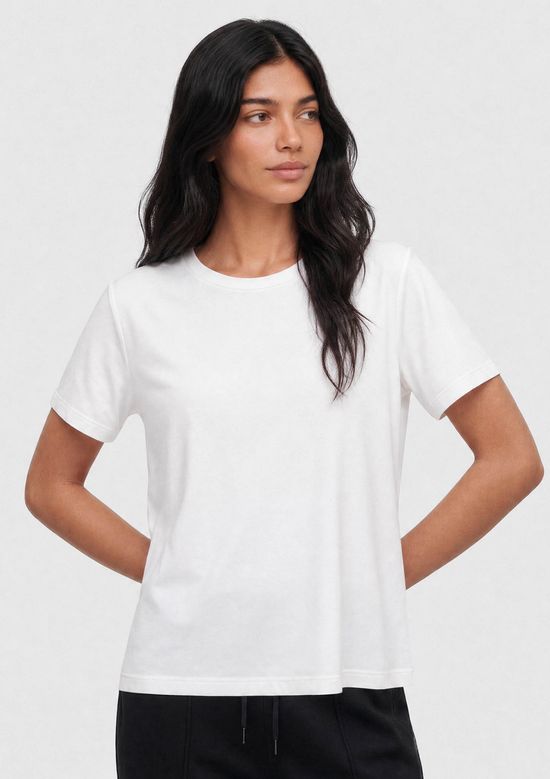 Foto do produto: Camiseta Feminina Manga Curta Segunda Pele Hering Aquece - Branco