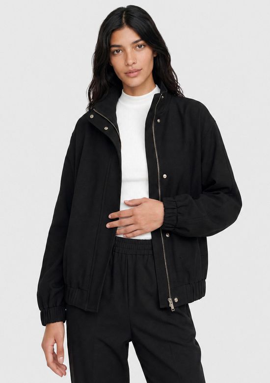 Foto do produto: Jaqueta Feminina Bomber Gola Alta - Preto