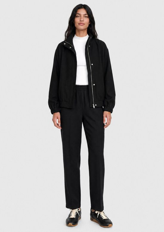 Foto do produto: Jaqueta Feminina Bomber Gola Alta - Preto