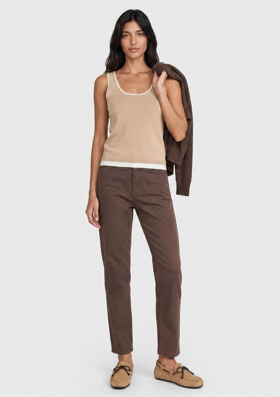 Foto do produto: Regata Feminina Decote U Slim - Creme