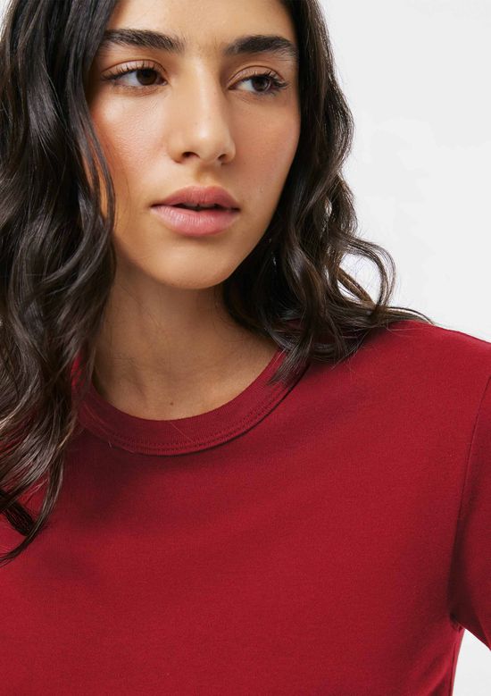 Foto do produto: Camiseta Feminina Slim Em Algodão - Vermelho