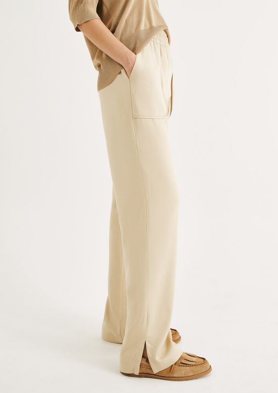 Foto do produto: Calça Feminina Carrot Cintura Alta Em Viscose Creponada - Creme