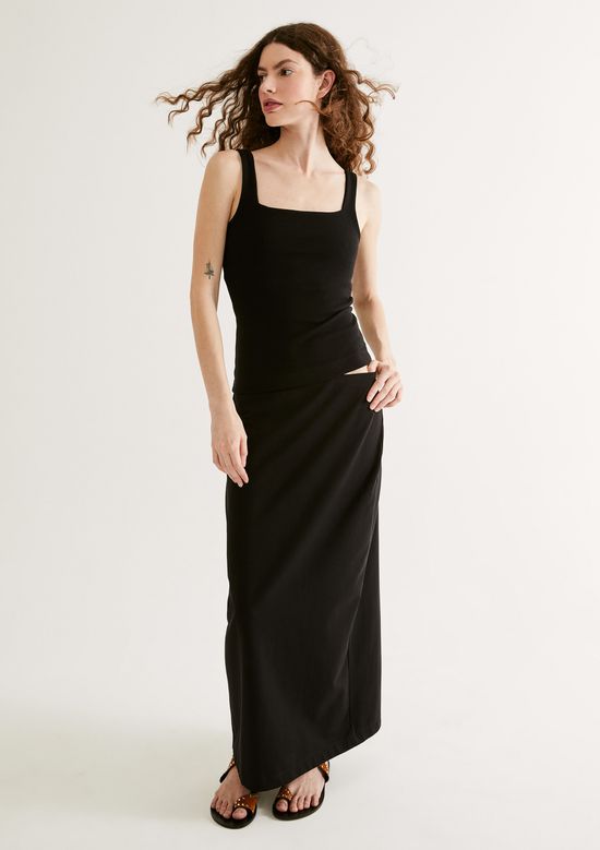 Foto do produto: Regata Feminina Decote Quadrado Em Malha Premium - Preto