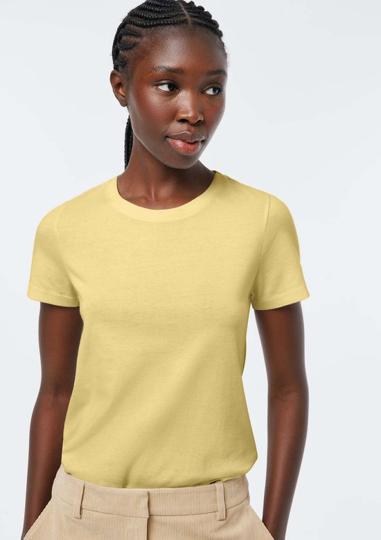 Foto do produto: Camiseta Básica Feminina Slim World - Amarelo