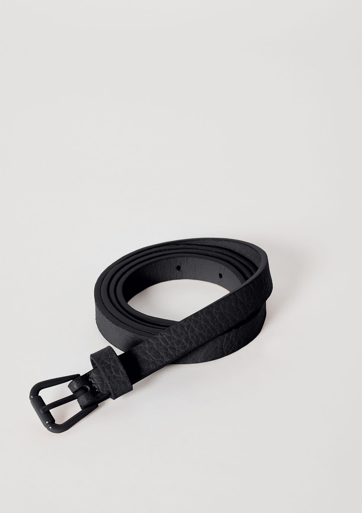 Cinto Feminino Em Material Sintético Texturizado - Preto Menor preço em Cinto Feminino Em Material Sintético Texturizado - Preto