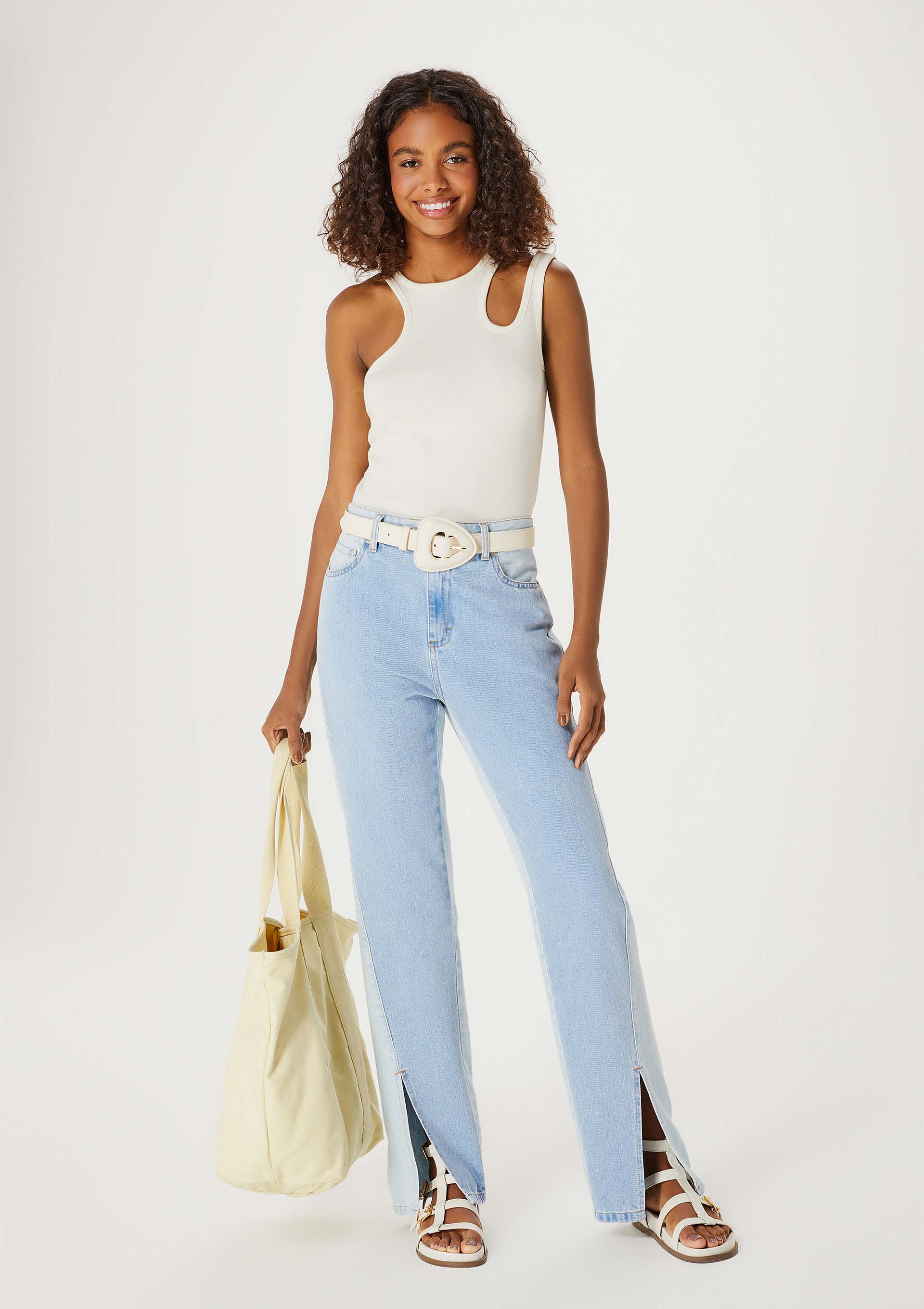 Calça Jeans Feminina Slim Cintura Alta Com Fenda - Hering Store